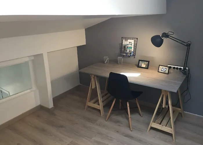 La Saint-roch Apartment *